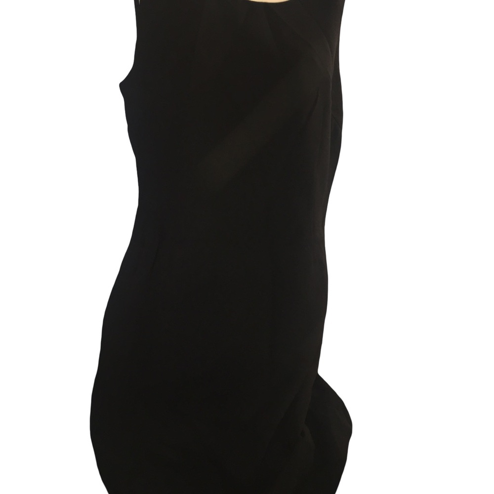 Classic Black Sleeveless Sheath Dress Suit